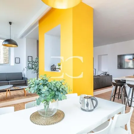 Easy Cles- By The Sea In Apartment *